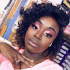 Meet your Posher, Aishia